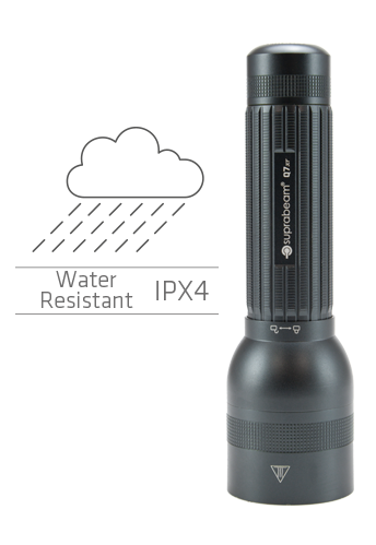 IPX4 rated flashlight Q7xr